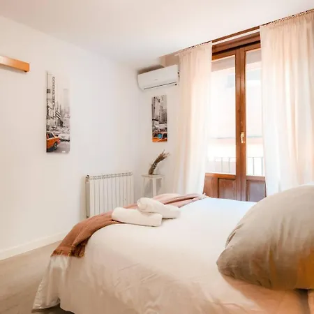 Apartment Casa Augusta | Renovada | Centro Historico | 5 Pax *