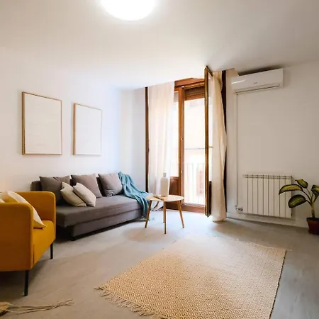 Casa Augusta Renovada Centro Historico 5 Pax * Zaragoza