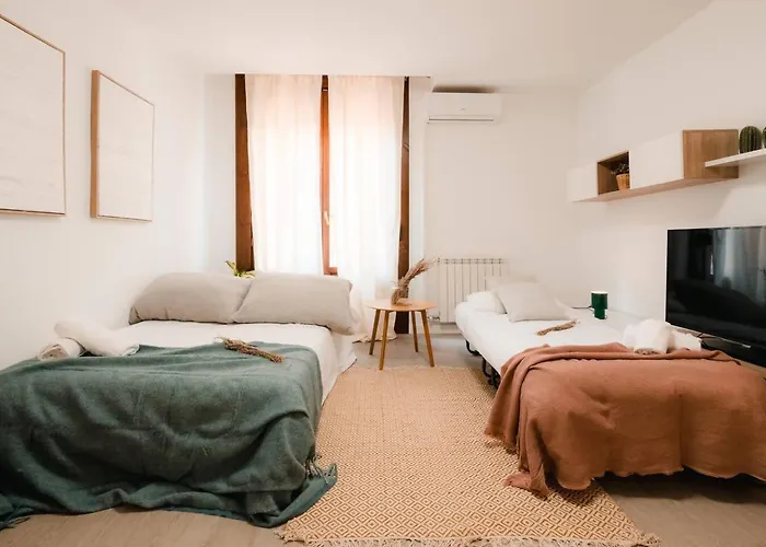 Lejlighed Casa Augusta | Renovada | Centro Historico | 5 Pax *