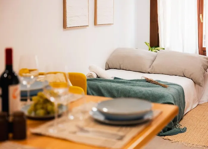 Casa Augusta | Renovada | Centro Historico | 5 Pax Zaragoza