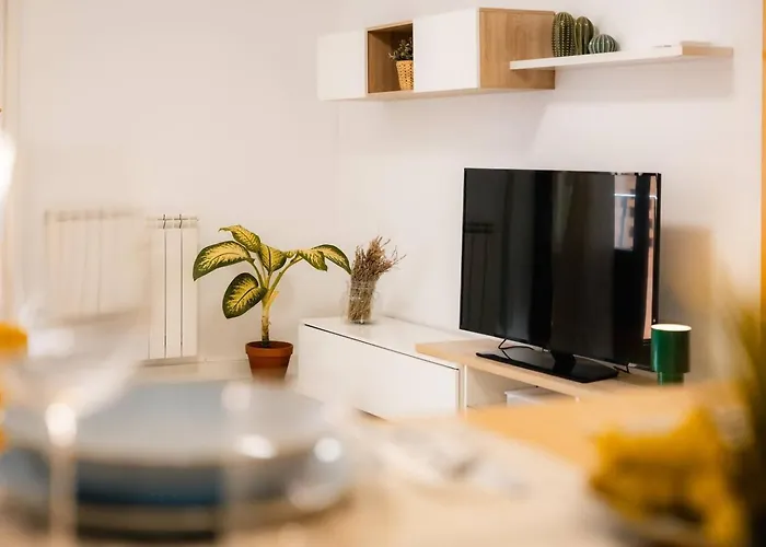 Casa Augusta | Renovada | Centro Historico | 5 Pax Lejlighed *